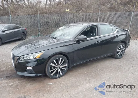 2021 Nissan Altima Sr Intelligent Awd z USA, uszkodzony, nr VIN 1N4BL4CW2MN346797